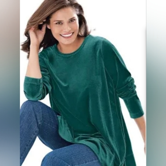 Liz Baker Tops - Teal Long Sleeve Velvet Top
